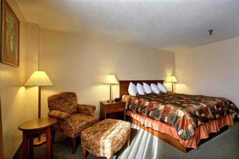Days Inn & Suites By Wyndham Mt Pleasant Mount Pleasant Phòng bức ảnh